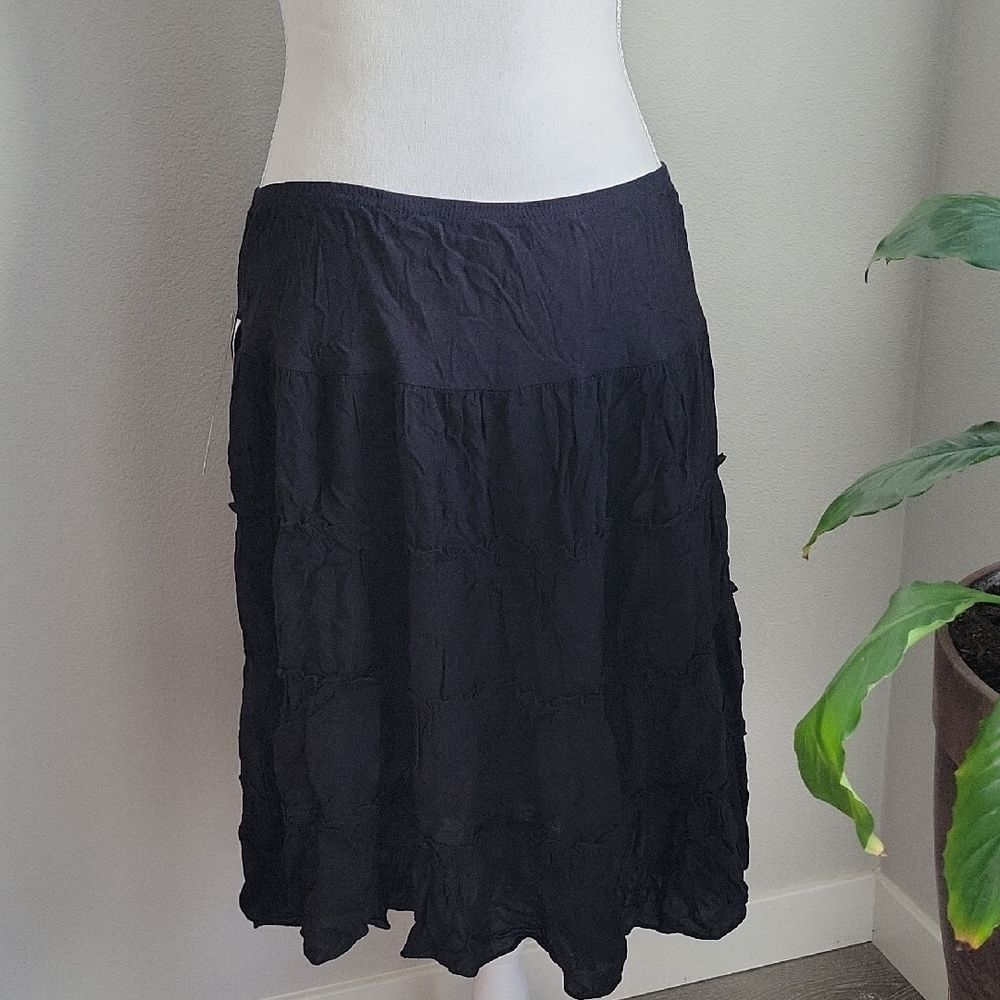 Studio 253 Chic Ruffled Black Women's Rayon Skirt